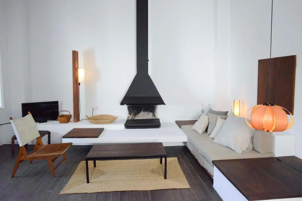Сasa de vacaciones Cozy Townhouse in Cadaqués by Coderch Milá - Villa